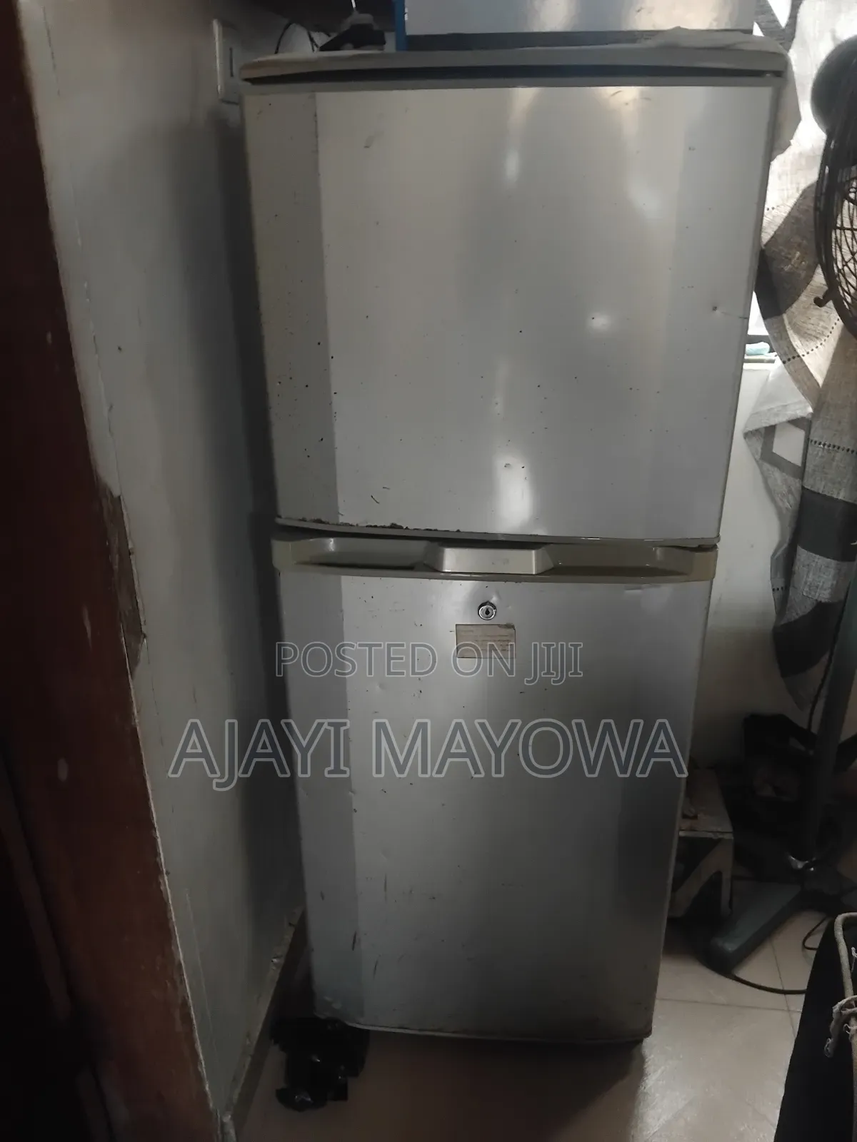 Hitachi Refrigerator
