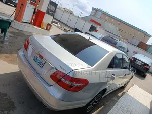 Mercedes-Benz E350 2010