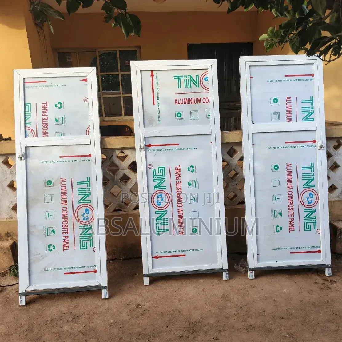 Aluminum Toilet Door