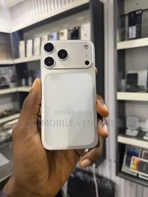 New Apple iPhone XR 128 GB White