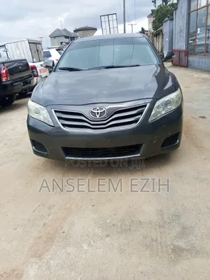 Toyota Camry 2011 Gray