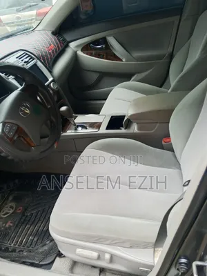 Toyota Camry 2011 Gray