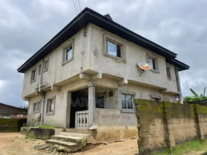 3bdrm Duplex in Uyo for sale