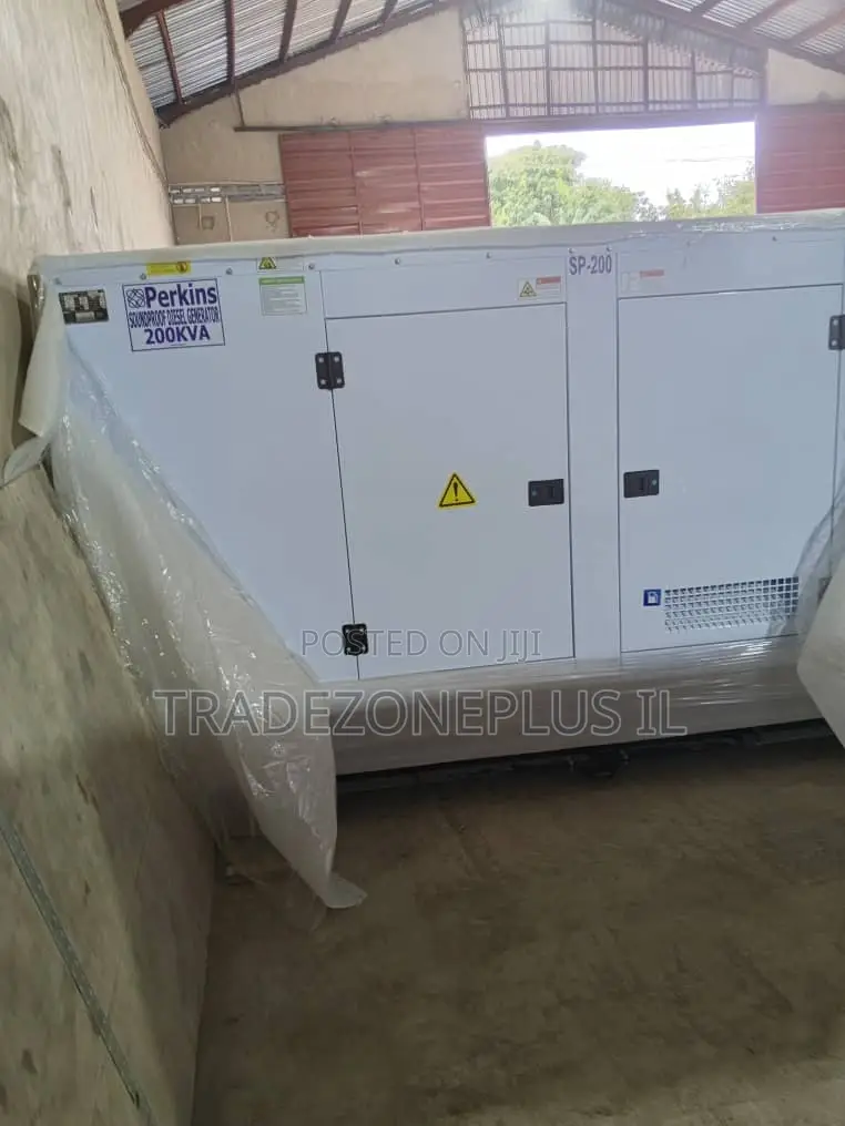 Efficient 200kVA Perkins Silent Diesel Gen