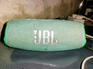 JBL Charge 5 Speaker