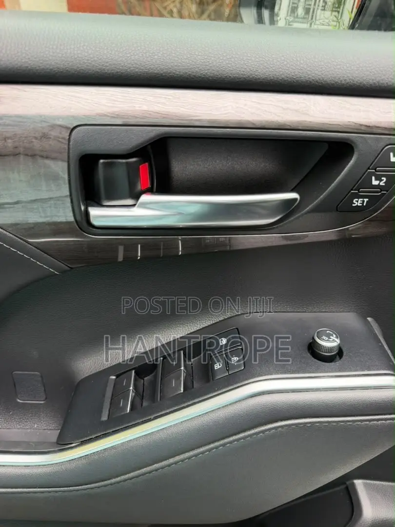 Toyota Highlander Platinum 2021 Silver