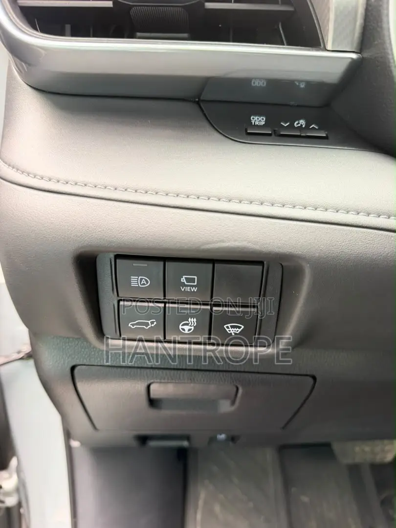 Toyota Highlander Platinum 2021 Silver