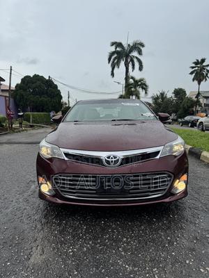 Toyota Avalon XLE Touring Sedan FWD (3.5L 6cyl 6A) 2013 Burgundy