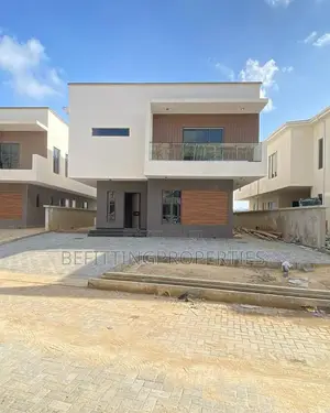 4bdrm Duplex in Lekki Phase 1 for sale