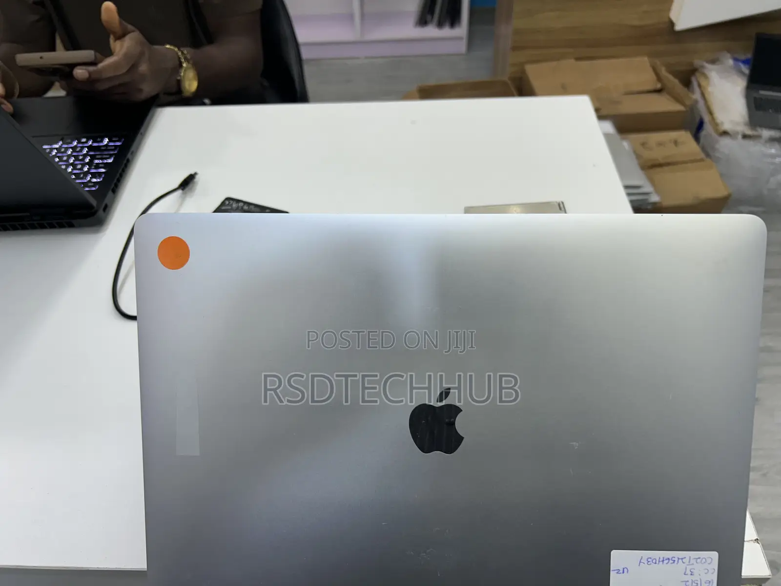 Laptop Apple MacBook Pro 2019 16GB Intel Core i7 SSD 512GB