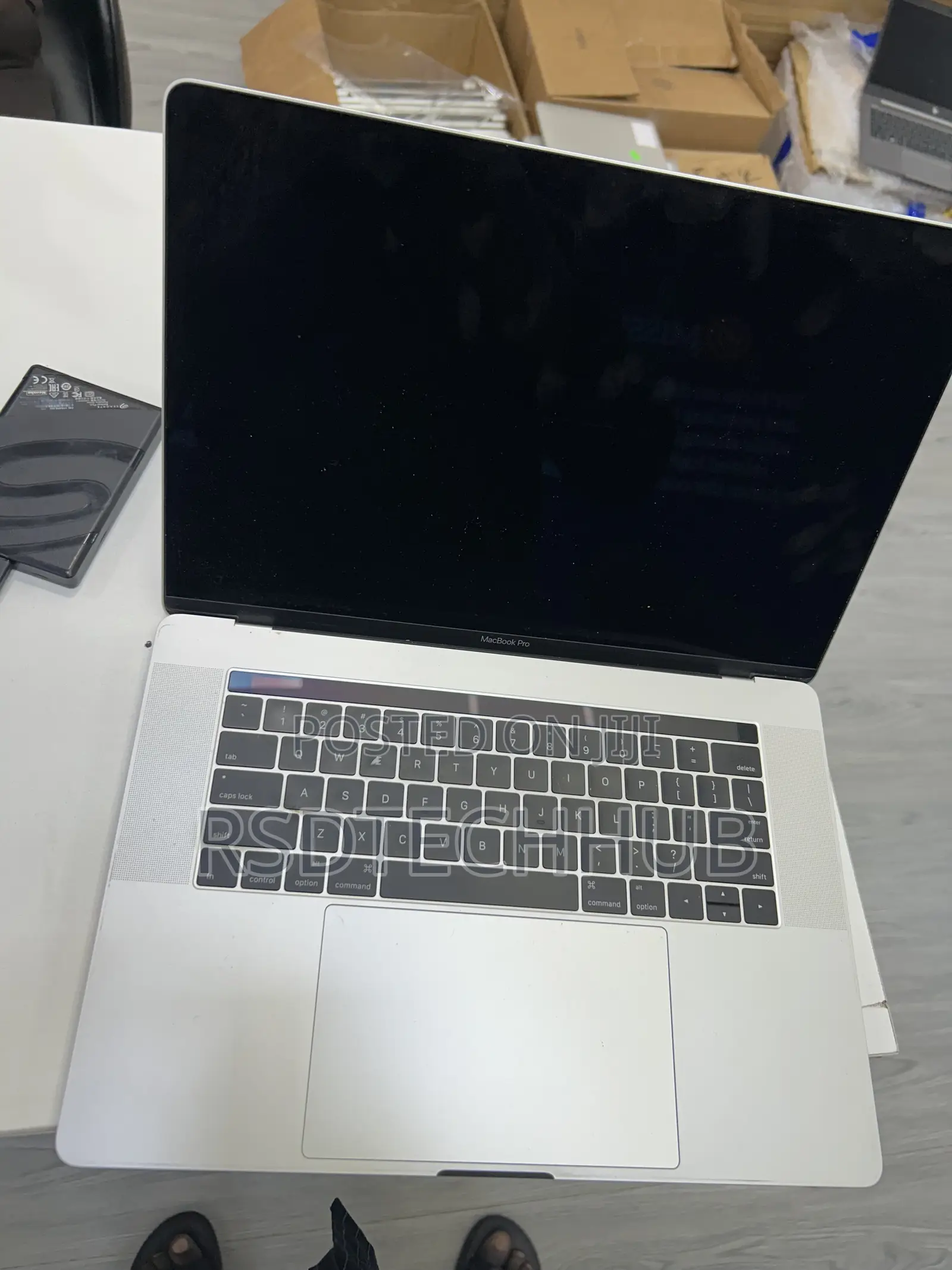 Laptop Apple MacBook Pro 2019 16GB Intel Core i7 SSD 512GB
