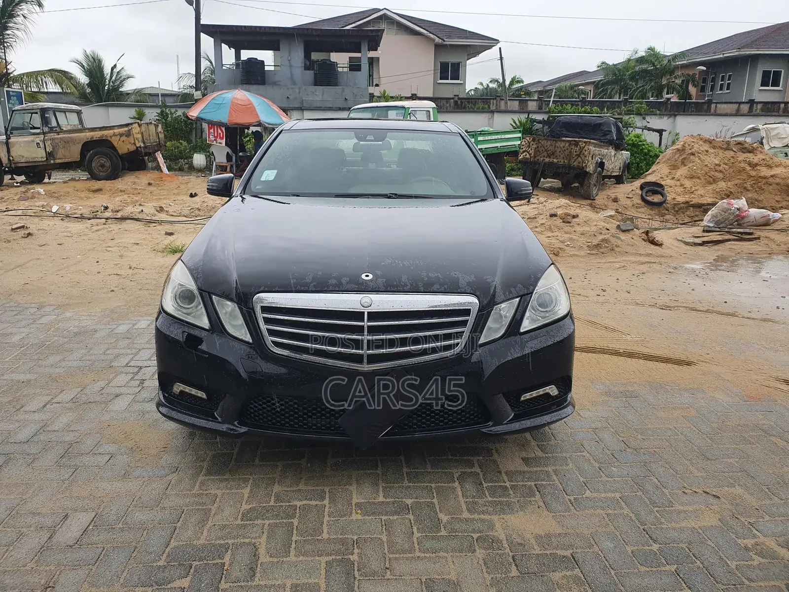 Mercedes-Benz E550 2011 Black