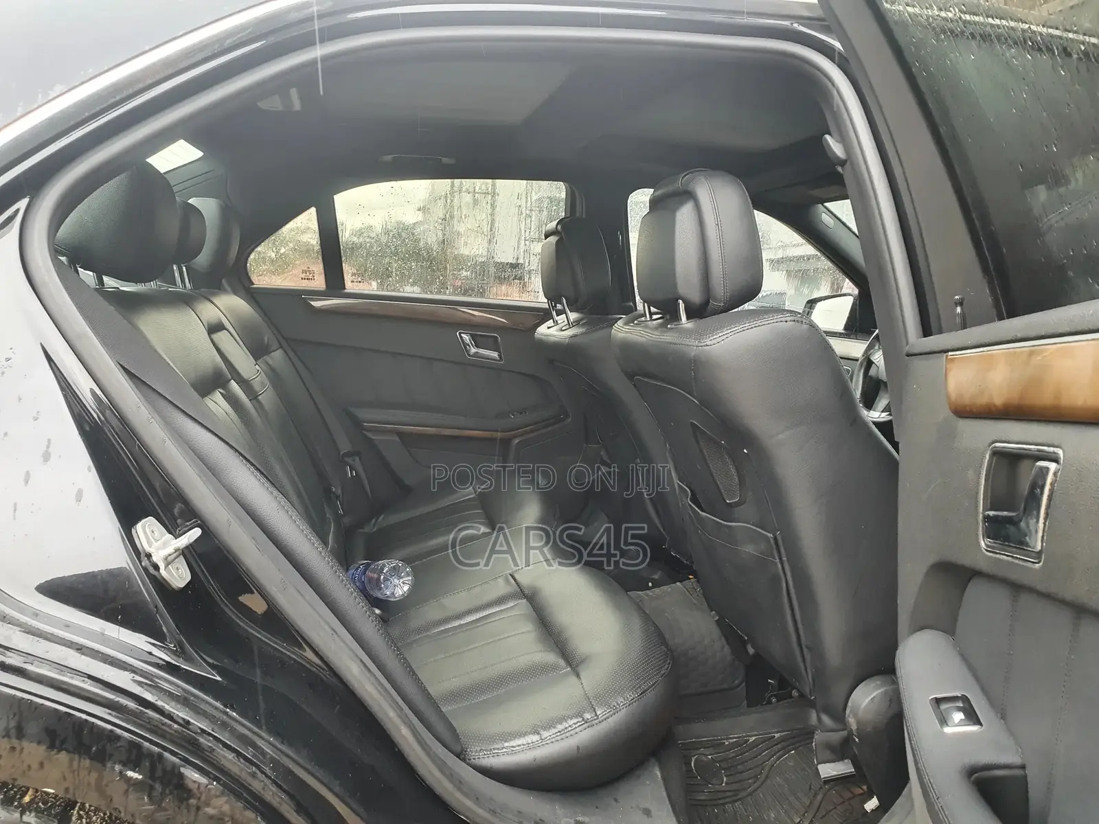 Mercedes-Benz E550 2011 Black