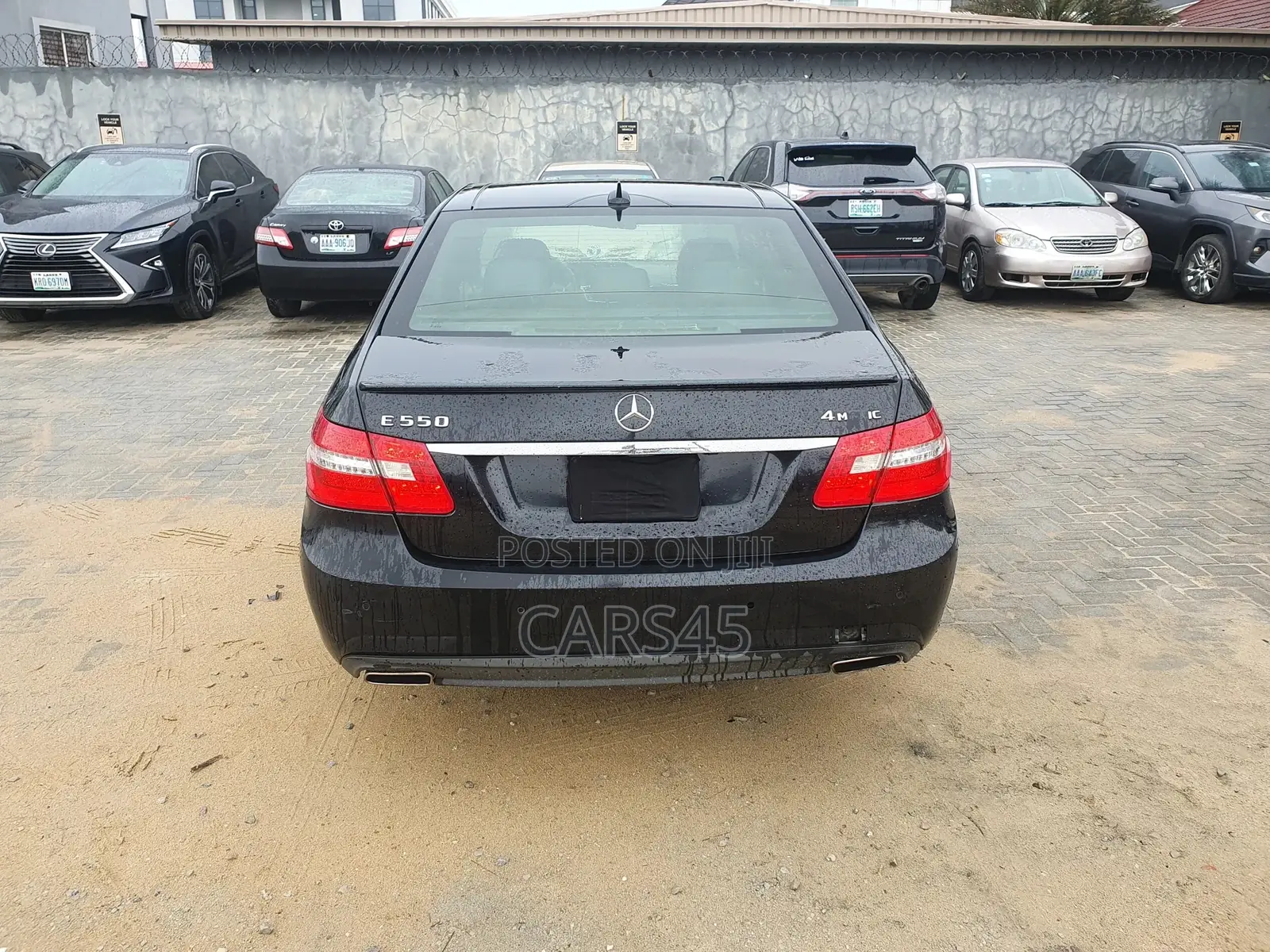 Mercedes-Benz E550 2011 Black