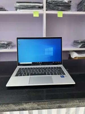 Laptop HP EliteBook 830 G8 16GB Intel Core i7 SSD 256GB