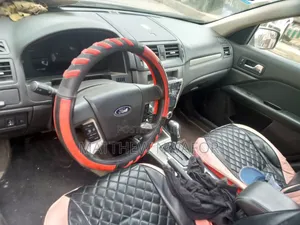 Ford Focus 2010 Red