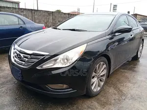 Hyundai Sonata 2011 Black