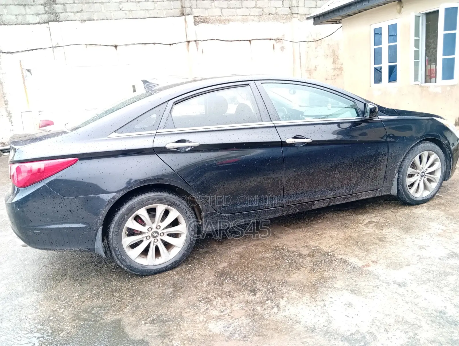 Hyundai Sonata 2011 Black
