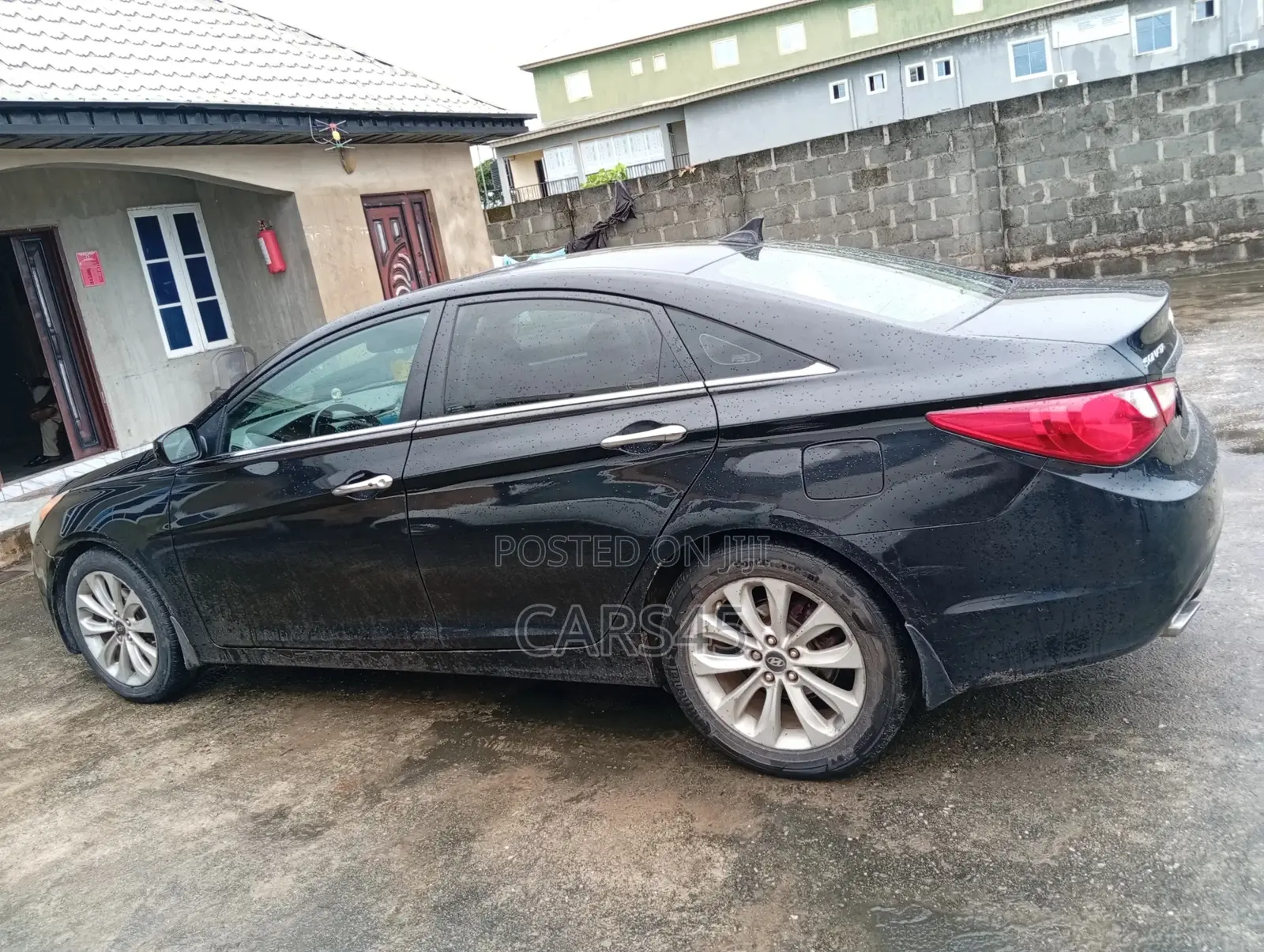 Hyundai Sonata 2011 Black