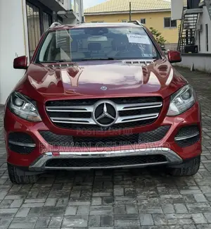 Mercedes-Benz GLE-Class 2017 Red