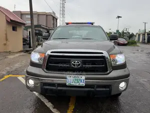 Toyota Tundra CrewMax 2010 Brown