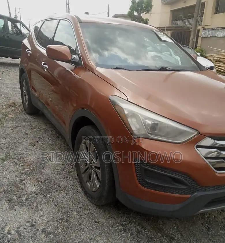 Hyundai Santa Fe 2015 Orange
