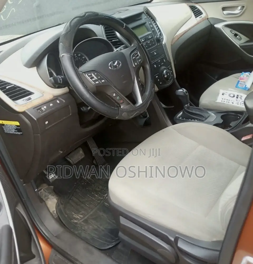 Hyundai Santa Fe 2015 Orange