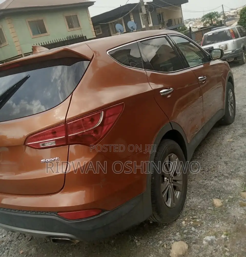 Hyundai Santa Fe 2015 Orange