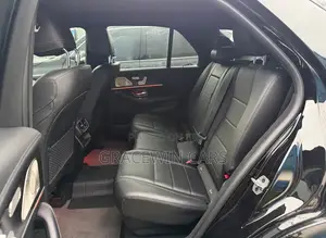 Mercedes-Benz GLE-Class 2021 Black