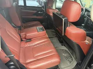 Lexus LX 570 AWD 2019 Black