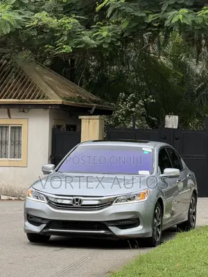 Honda Accord 2016 Silver