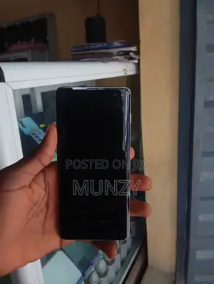 Samsung Galaxy S10 Plus 128 GB White