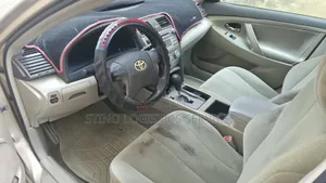 Toyota Camry 2009 Gold