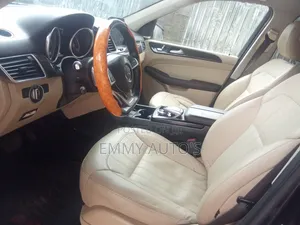 Mercedes-Benz GLE-Class 2017 Black