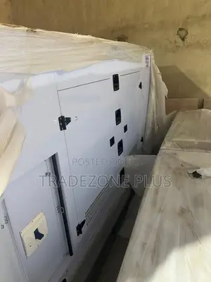 Perkins 450kVA Low-Noise Generator for Industrial Use