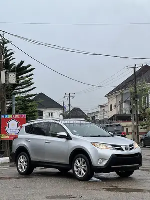 Toyota RAV4 2014 Silver