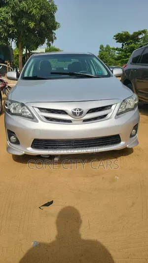 Toyota Corolla 2013 Gray