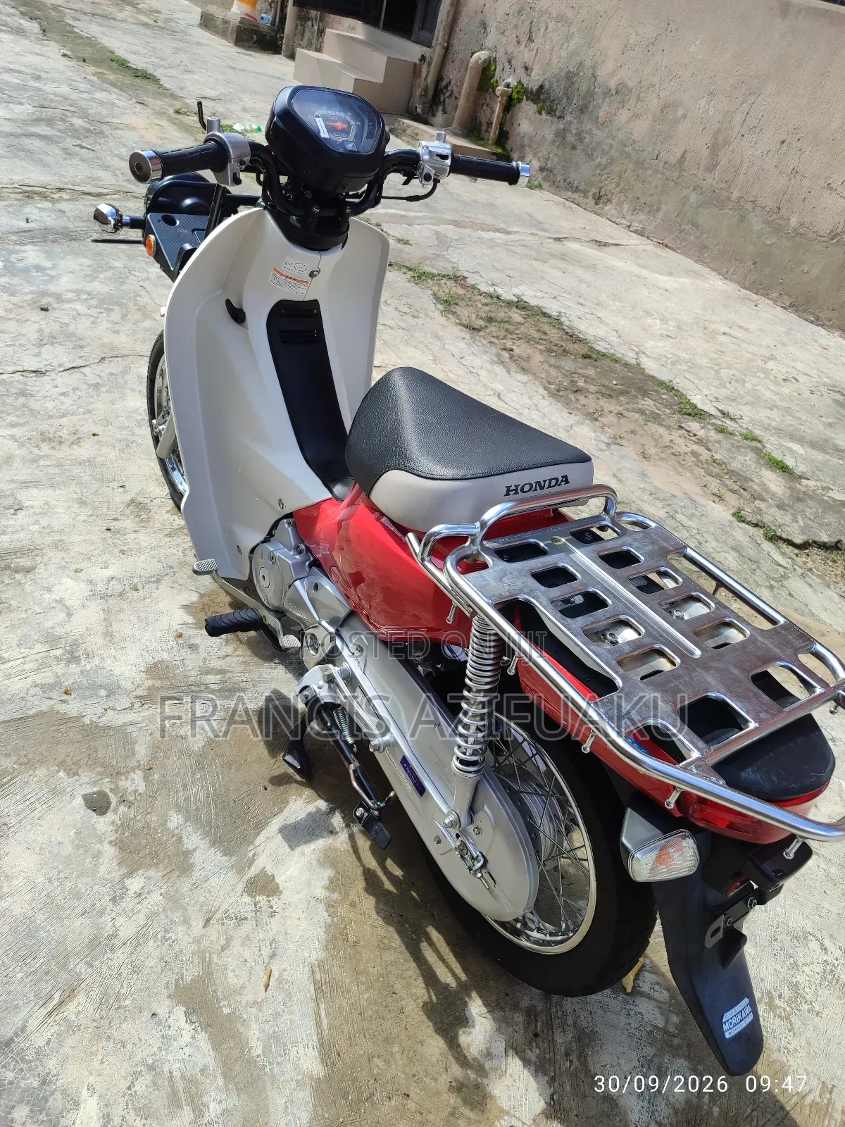 Honda CB 2018 Red
