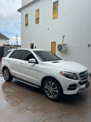 Mercedes-Benz GLE-Class 2017 White