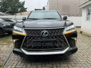 Lexus LX 570 2010 Black