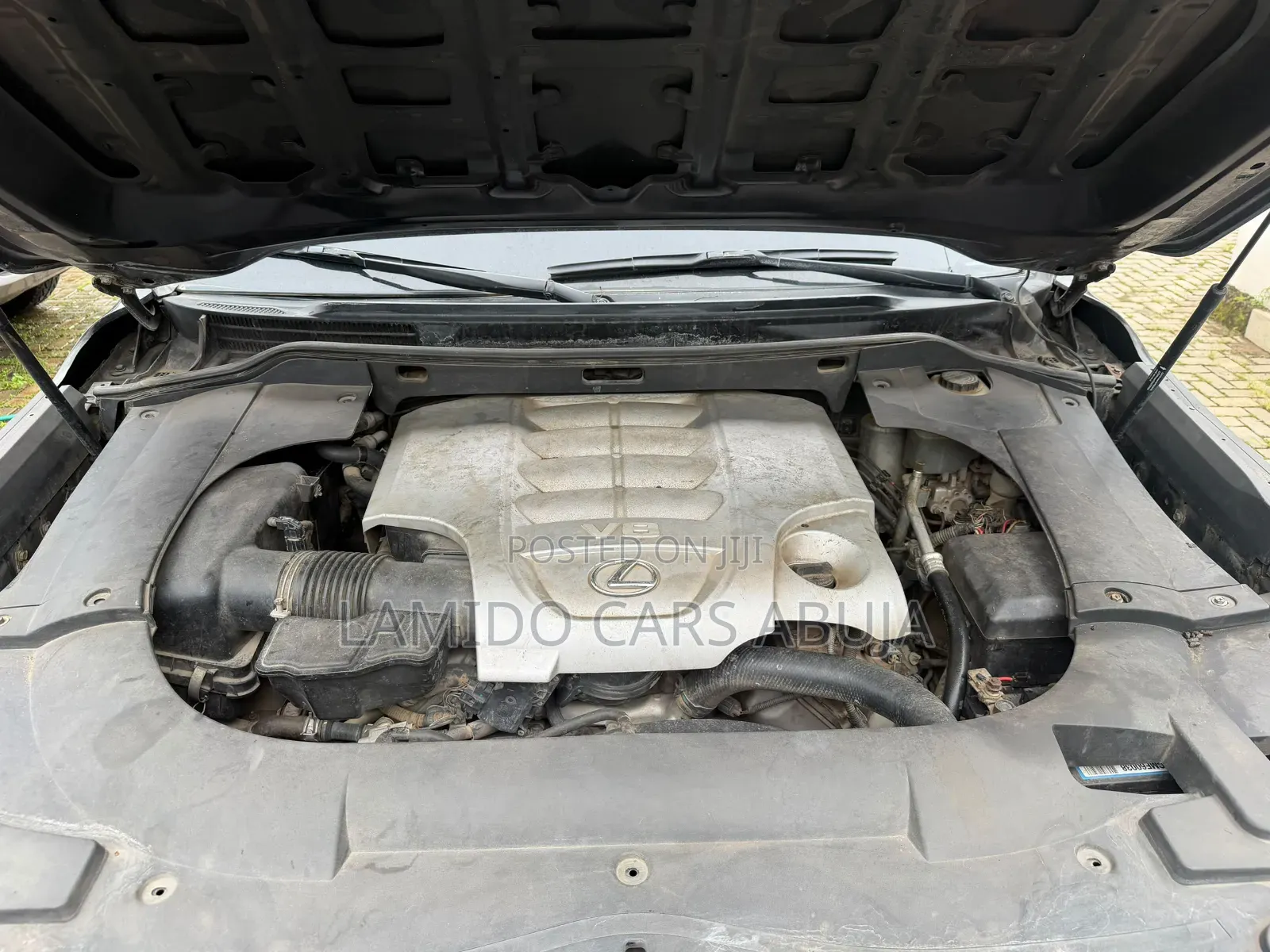 Lexus LX 570 2010 Black