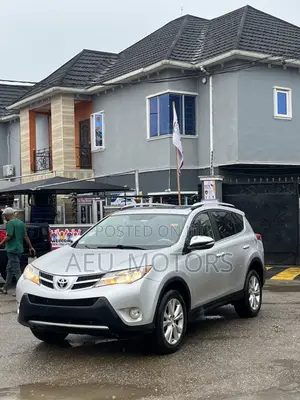 Toyota RAV4 Limited 4dr SUV (2.5L 4cyl 6A) 2014 Silver