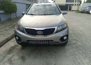 Kia Sorento 2011 Gray