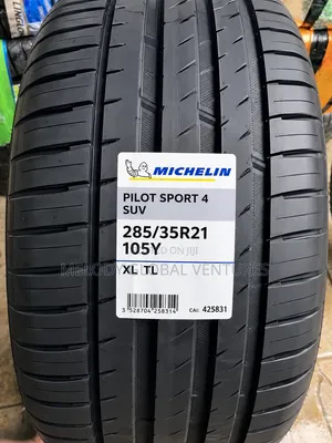 285/35 R21 / 255/40 R21 Michelin Tyres / Pilot Sport 4 S U V