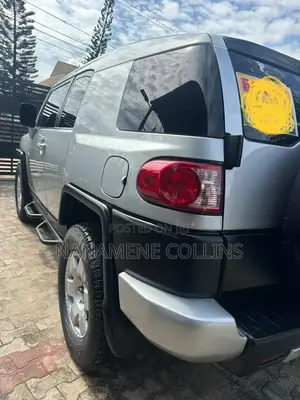 Toyota FJ Cruiser 2005 Silver