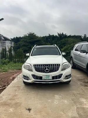 Mercedes-Benz GLK-Class 350 2010 White