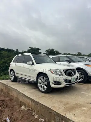 Mercedes-Benz GLK-Class 350 2010 White