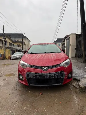 Toyota Corolla L 4dr Sedan (1.8L 4cyl 6M) 2014 Red