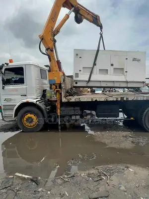 Hiabs Available to Transport Equipment