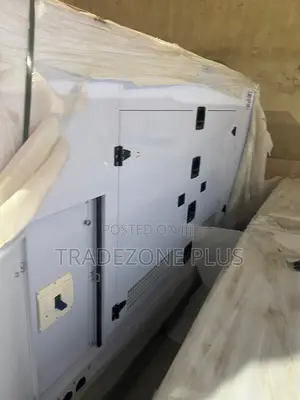 Perkins 450kVA Diesel Generator With Silent Canopy